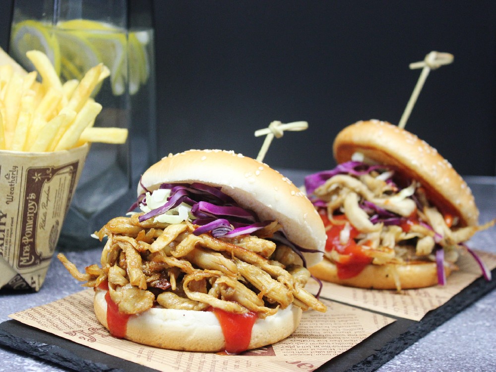 Vegan Chicken Shredded Burger